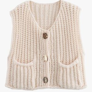 Cream Knit Button-Up cropped Sweater Vest